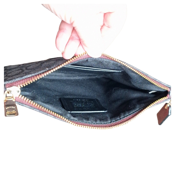 Coach Dempsey Patch Gallery Wristlet Pouch & Zip Around Wallet Bundle - 2 Pieces - Picture 8 of 16